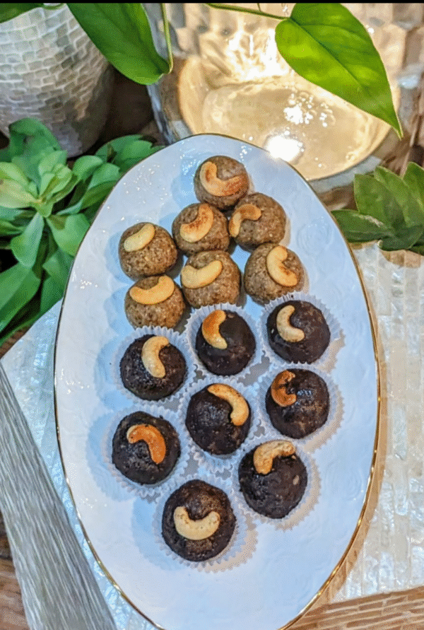 Walnut Oat Bites